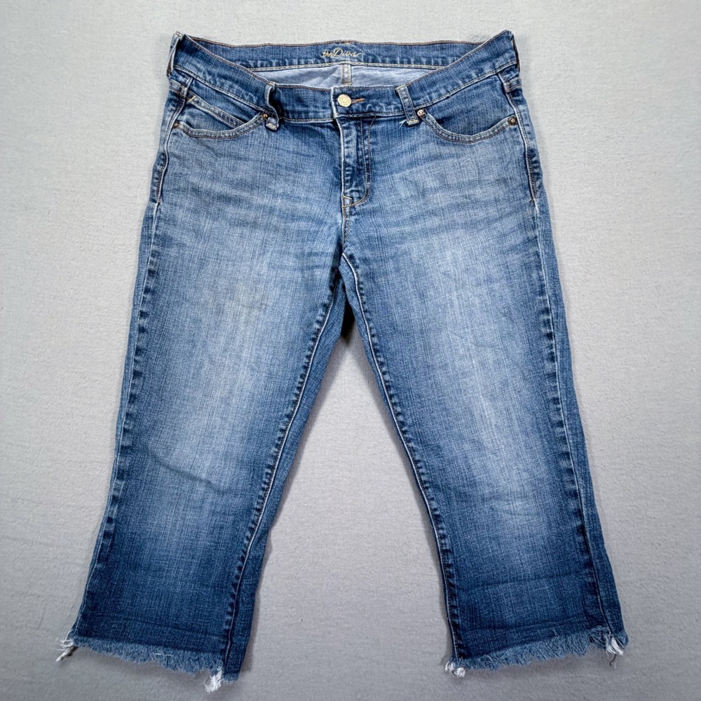 Old Navy The Diva Cropped Jeans Women 10 Long‎ Good Blue Frayed Hem Low Rise